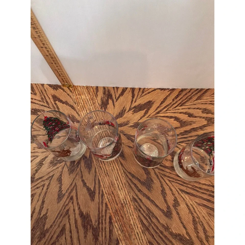 Christmascore Unisex Unbranded Santa Christmas Tree Glass Tumbler Set 4 Clear